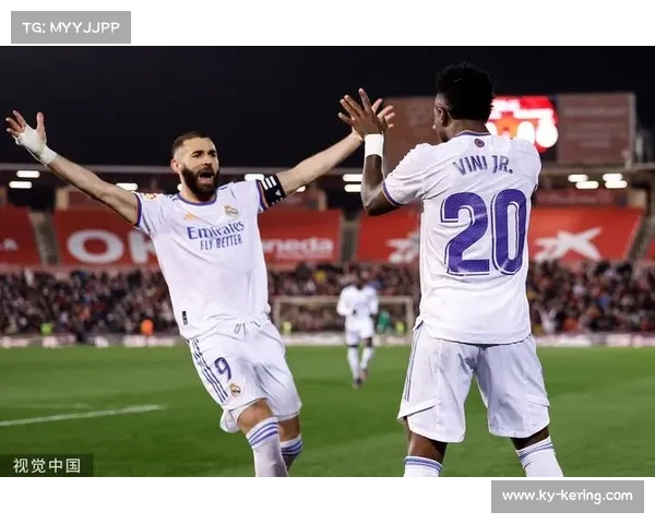 皇马半场0-0巴列卡诺,维尼修斯失良机 皇马半场0-0巴列卡诺,维尼修斯失良机